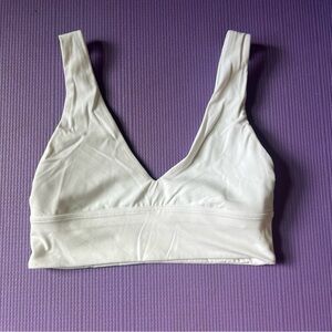 Align V-neck bra
